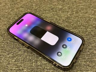 Продам IPhone 14 pro 128 гб