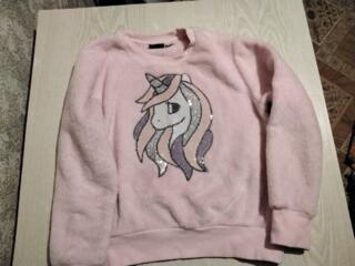 Свитера теплые на 6,7 лет