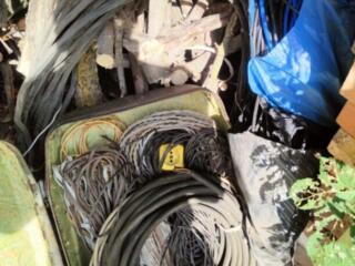 Провода все ещё годные.