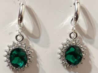 Отличный подарок к любому празднику, который порадует вас.