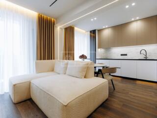 Se vinde apartament superb cu amplasare reușită in complexul Torro ...