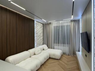 Продам квартиру 52 кв. м., 25/25, новый дом, жк Лимнос.