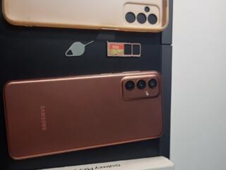 Отличный Samsung