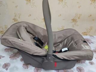 Детское автокресло - переноска