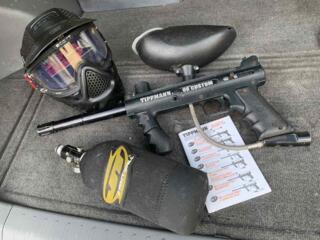 Пейнтбольный маркер в комплекте