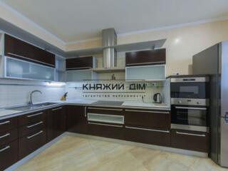 Оренда 2 кімнатна квартира в Шевченківському районі, вул Дмитрівська .