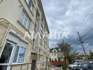 2-комнатная квартира в доме на 10 станции Большого Фонтана