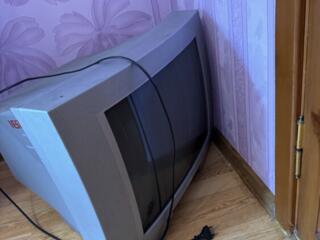 Продам телевизор