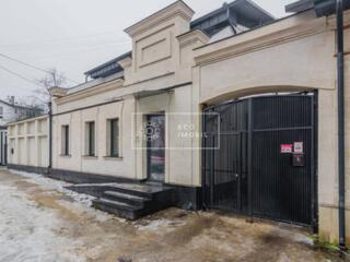 Se vinde spațiu comercial în centrul istoric al Capitalei pe str. ...