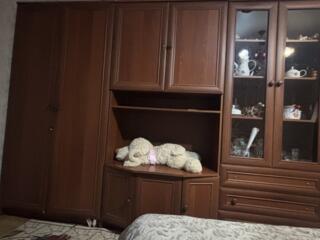 Продаю шкаф