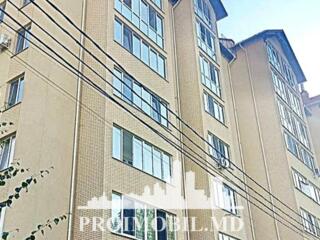 Vă propunem spre vânzare acestapartament cu 2camere și living,sect. ..