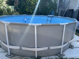 Продается бассейн