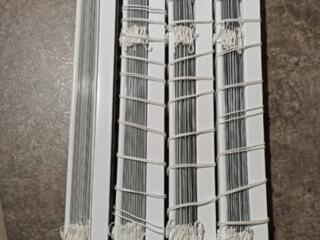 Жалюзи горизонтальные, новые. Цвет белый