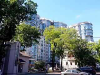 2-х комнатная квартира в парке Шевченко/ Море.