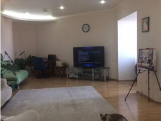 Продам 3-х комнатную квартиру Армейская/проспект Шевченка