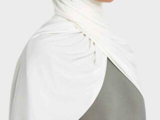 Платок от фирмы Merrachi