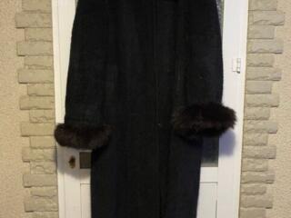 Продам пальто, цена 300 рублей, размер 56, г.Григориополь, тел.0(779)17508.