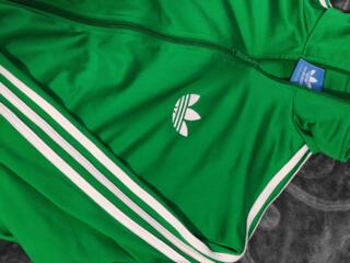 Продам Адидас Олимпийку Бельцы