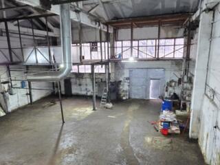 Depozit / Spațiu comercial склад / коммерческого помещения 229 м²