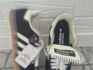 Продам новые кеды