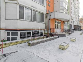 Se oferă spre chirie spațiu comercial pe bd. Constantin Negruzzi în ..