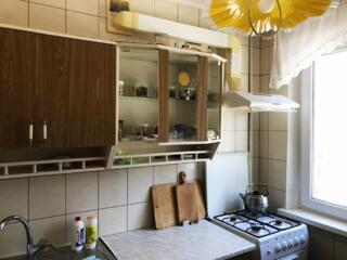 Сдам 2-ком. квартиру в районе Сити-центра на проспекте Небесной сотни.