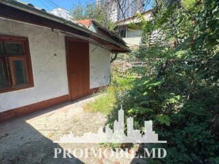 Vă propunem spre vânzare această casă,sect. Centru, str. Moara Roșie, 