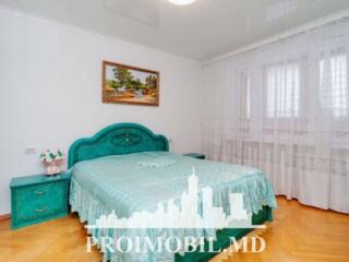 Vă propunem spre vânzare acest apartament cu 4 camere, sect. ...