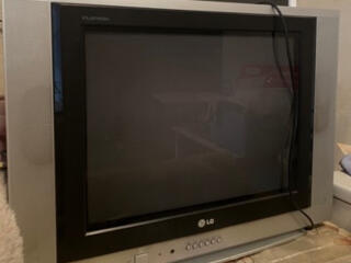 Продам телевизоры. 2 шт. 200 руб