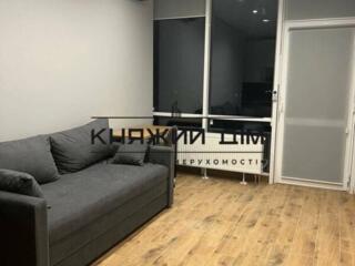 Продаж 1 кімнатна квартира апартементи на 20-му поверсі. ...