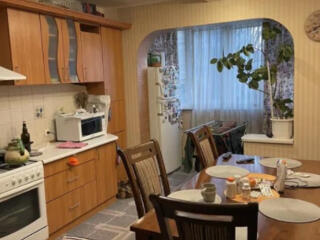 2- комнатная квартира на Тополевой