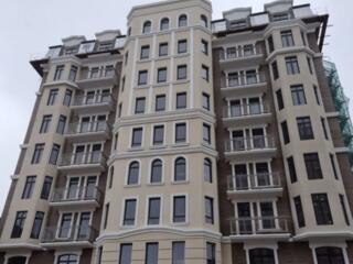 Продам квартиру в историческом центре в новом доме.