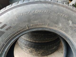 Резина 245*70*R16 M+S 1500 рублей