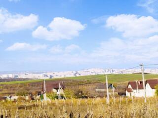 Vind lot pentru constructii Colonita