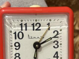 Советский Будильник Витязь на Камнях