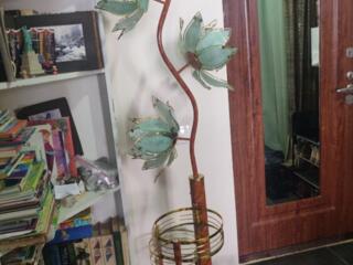 Напольная лампа