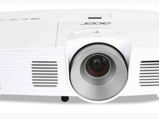 Продам проектор.