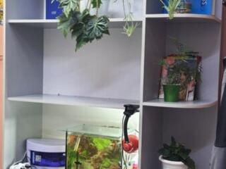 Отличный шкаф для офиса и салона красоты