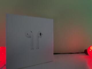 Продам AirPods 2 (Не дорого)