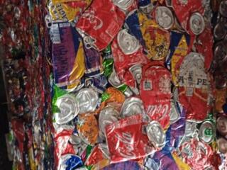 Cumparam dozele de aluminium