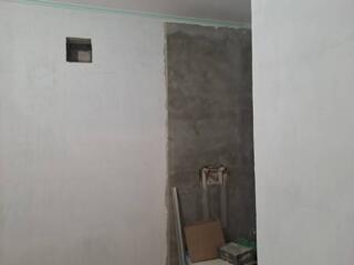 В прродаже однокомнатная квартира в самом центре Суворовского района. 