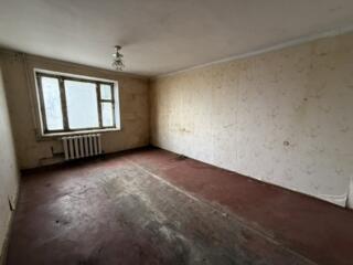 Продаётся однокомнатная квартира в Одессе, на Овидиопольской дороге 3.