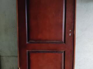 Межкомнатная дверь.