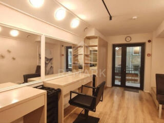 Vânzare spațiu comercial la 1 min. de aleea pietonală Grigore Vieru! .