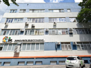 Oficiu pe Stefan cel Mare la doar 10€/mp! Compartimentare: recepție, .