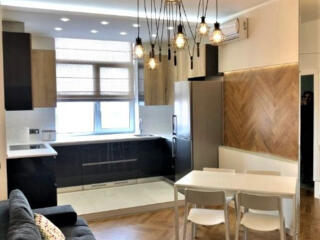 Просторная однокомнатная квартира  в Аркадии.