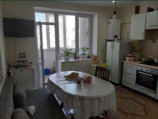 2 комнатная на Вильямса, кирпич. АГВ. 71 кв.