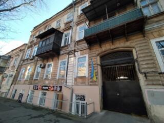 Просторная квартира в самом сердце Одессы, ул. Пастера