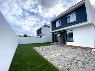 Современный коттедж на 3 сотках земли, ул. Черниговская/Тульская.