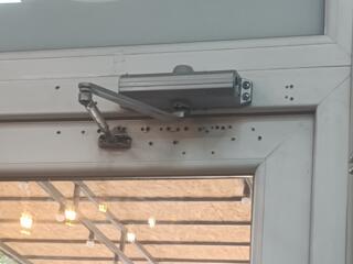 Доверьтесь профи. Ремонт, регулировка и обслуживание окон и дверей